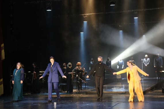 Dugotrajni aplauz publike na svečanoj premijeri opere <em> Orfej i Euridika</em> 10