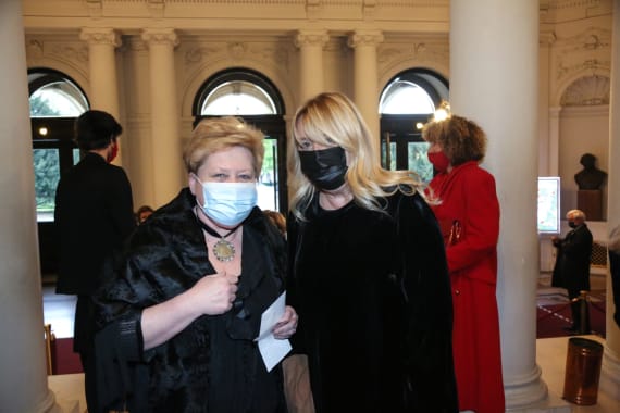 Dugotrajni aplauz publike na svečanoj premijeri opere <em> Orfej i Euridika</em> 4