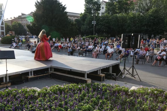 Opera u predvečerje - <em> Seviljski brijač</em> 2