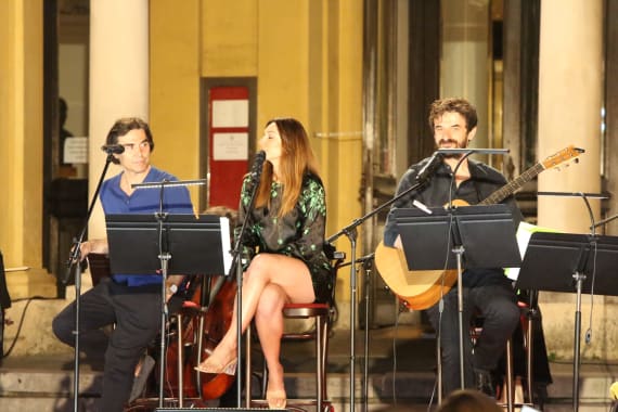 Glazbenim spektaklom u čast Arsenu Dediću završen <em>Festival Ljetne večeri HNK u Zagrebu</em> 15