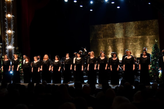 Svečani <em>Božićni koncerti</em> u izvedbi solista, zbora i orkestra Opere 5