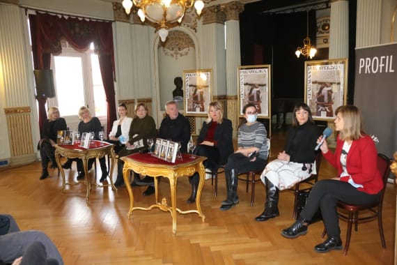 <em> Genijalna prijateljica </em> – posljednja ovogodišnja dramska premijera 5