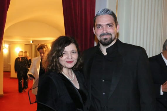 Uz smijeh, šampanjac i konfete premijerom operete <em>Šišmiš</em> ispraćamo Staru godinu 25