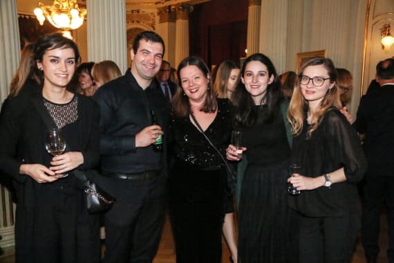 Uz smijeh, šampanjac i konfete premijerom operete <em>Šišmiš</em> ispraćamo Staru godinu 26