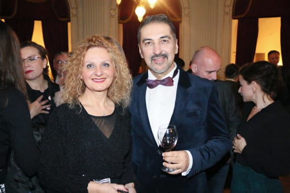 Uz smijeh, šampanjac i konfete premijerom operete <em>Šišmiš</em> ispraćamo Staru godinu 27