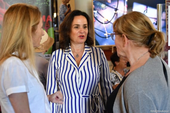 Veliki odaziv publike na prvi dan upisa pretplate 4