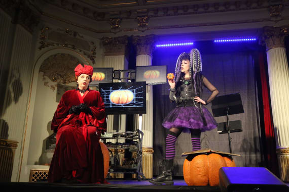 Vještica Hillary ide u operu 6