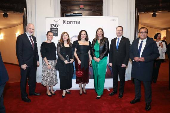 Premijerno izvedena Bellinijeva <em> Norma</em> nagrađena dugotrajnim aplauzom 2