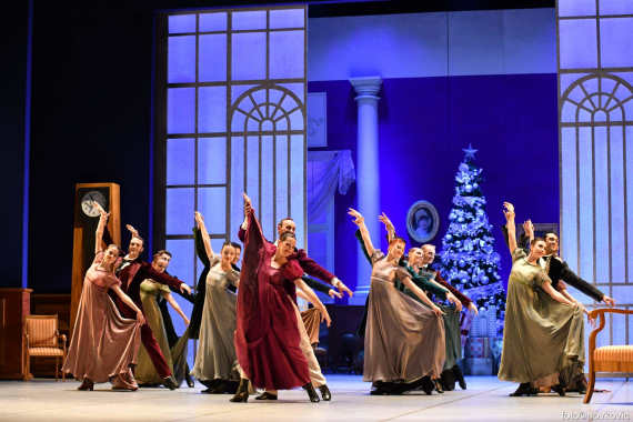 Raskošna produkcija baleta <em>Orašar </em> u koreografiji Rudolfa Nurejeva 1