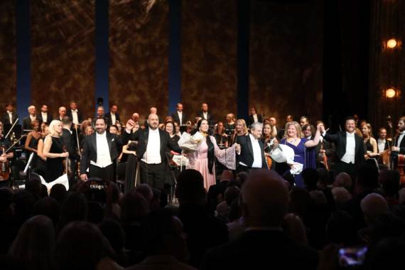 Četvrti Zagrebački operni festival završio Gala koncertom svjetskih i domaćih opernih zvijezda: deset dana opere, međunarodna gostovanja i više od trideset festivalskih događanja 7