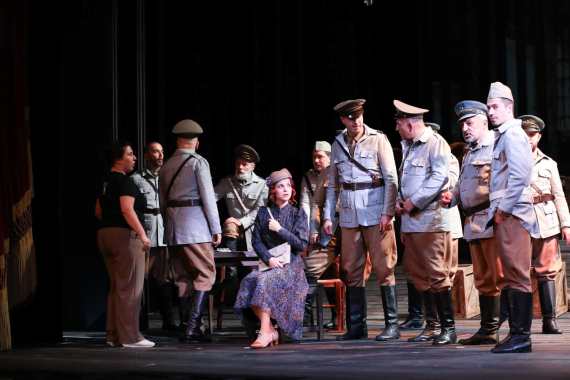 Carmen 5