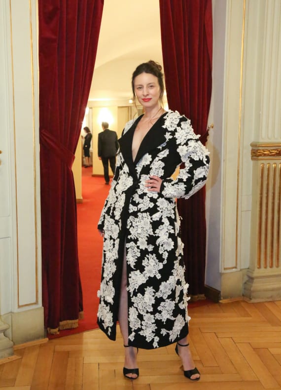 13 članica ansambla Drame premijerno u predstavi <em> Nebeski svod </em> Lucy Kirkwood 4