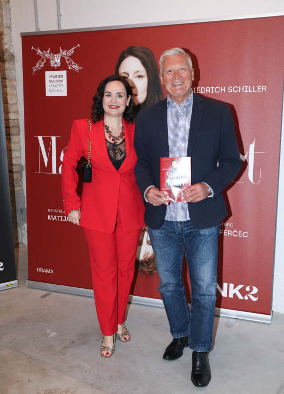 Premiere of ‘Mary Stuart’ Opens a New Chapter in the Dramatic Repertoire of HNK2 10