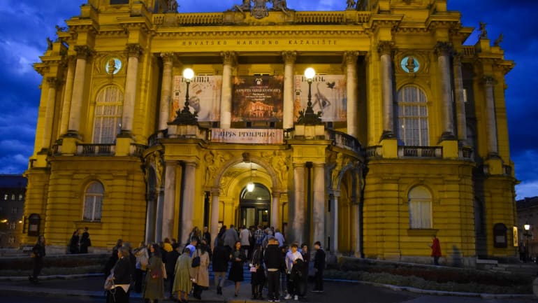 Profesori i učenici zagrebačkih škola na operi <em> Nikola Šubić Zrinjski</em>