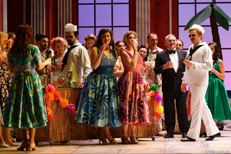 The opening night of Mozartꞌs opera Così fan tutte