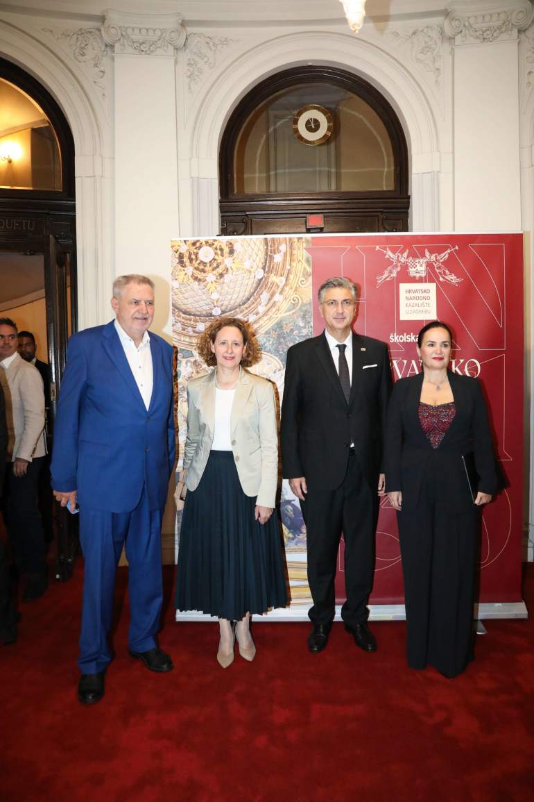 Svečano predstavljena nova monografija Hrvatskoga narodnog kazališta u Zagrebu