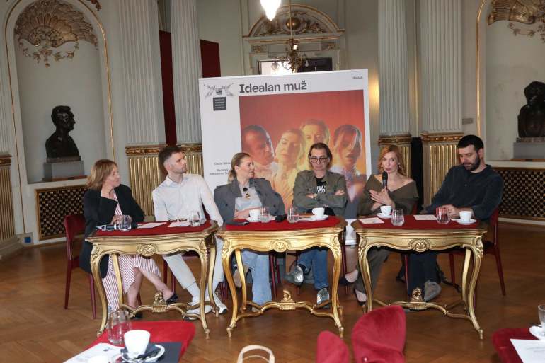 Održan Kazališni doručak uoči premijere predstave „Idealan muž“ Oscara Wildea u režiji Aleksandra Popovskog
