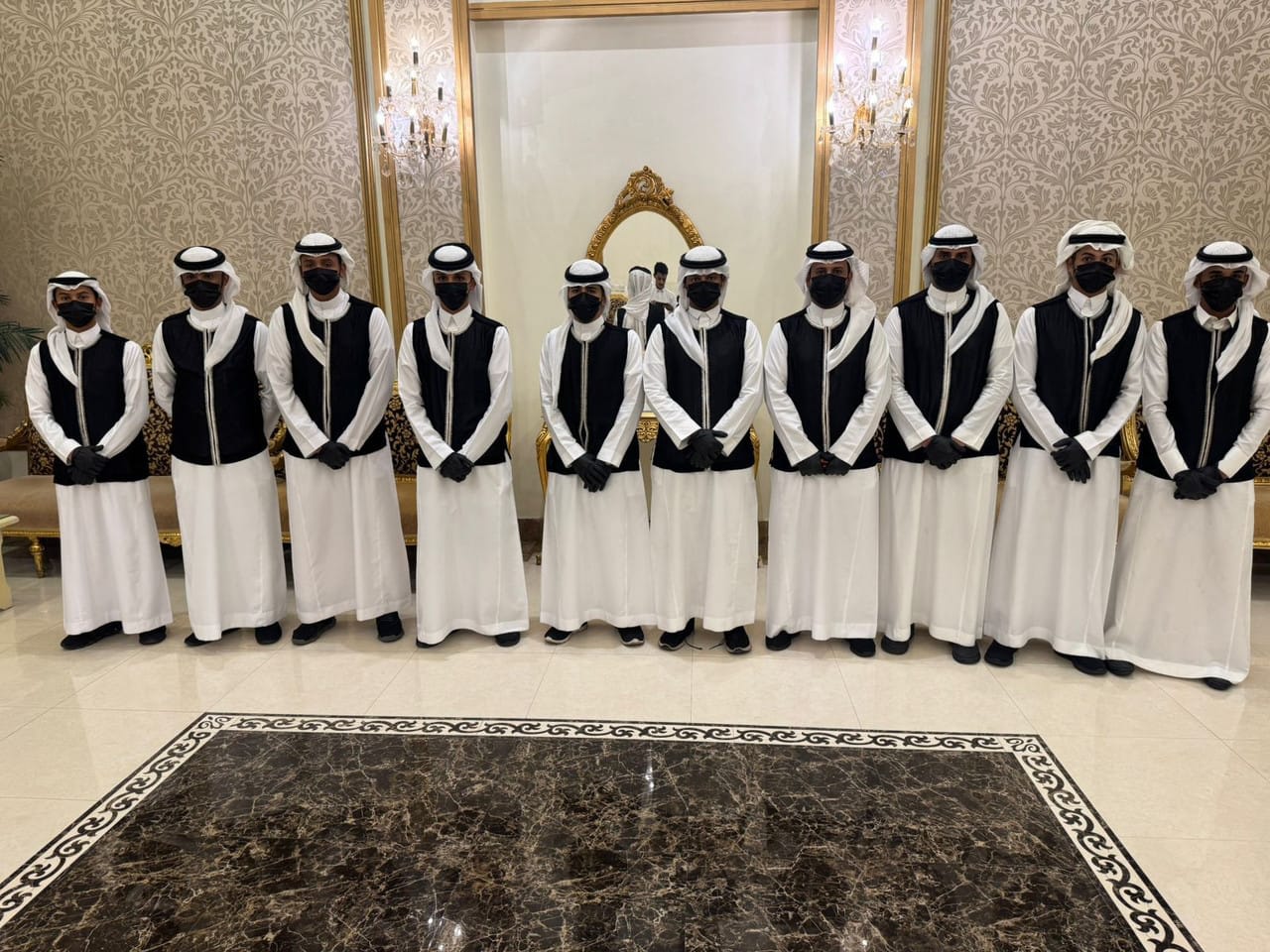 قهوجي وصبابين الرياض