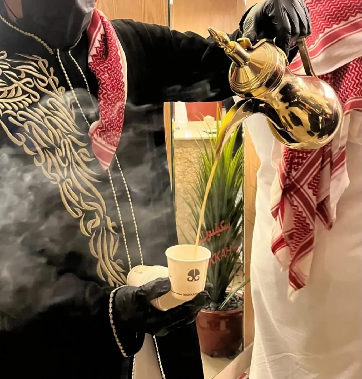 قهوجي وصبابين بالرياض