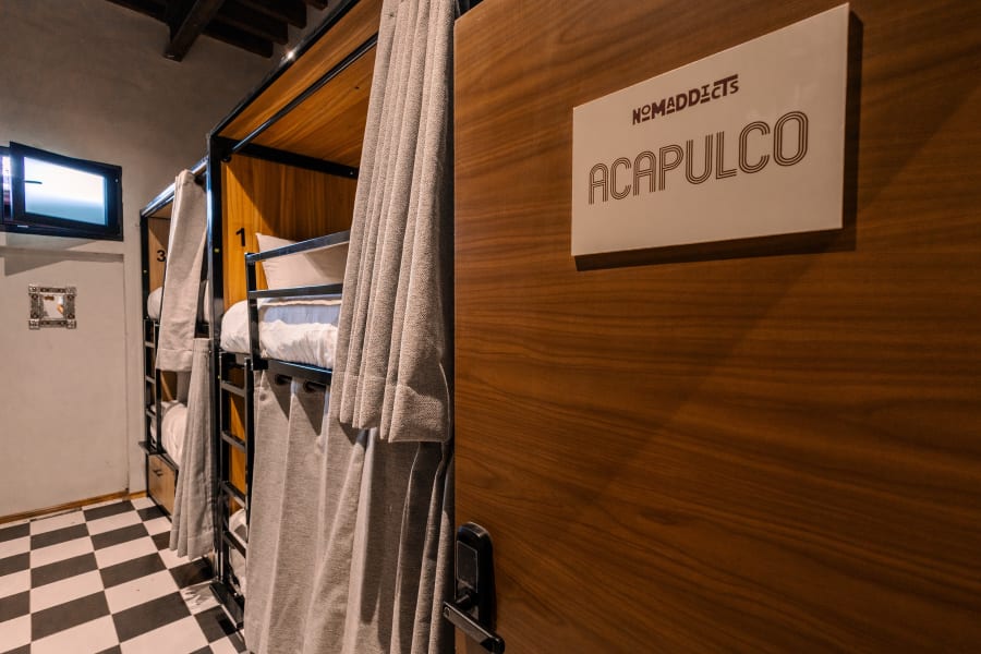 Habitación Acapulco - Dormitorio mixto 6 personas Nomaddicts