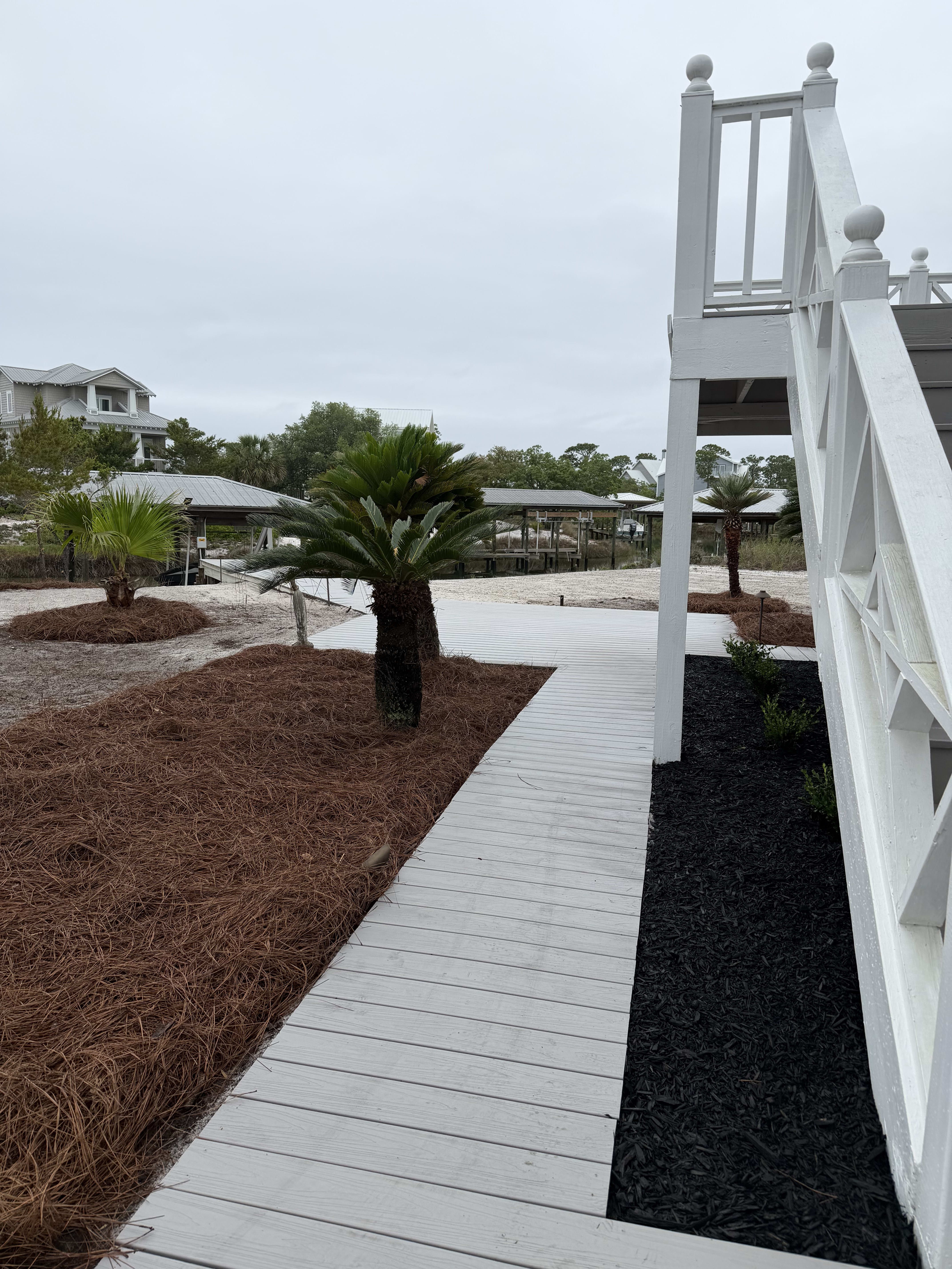 After - Pine Straw and Mulch Orange Beach