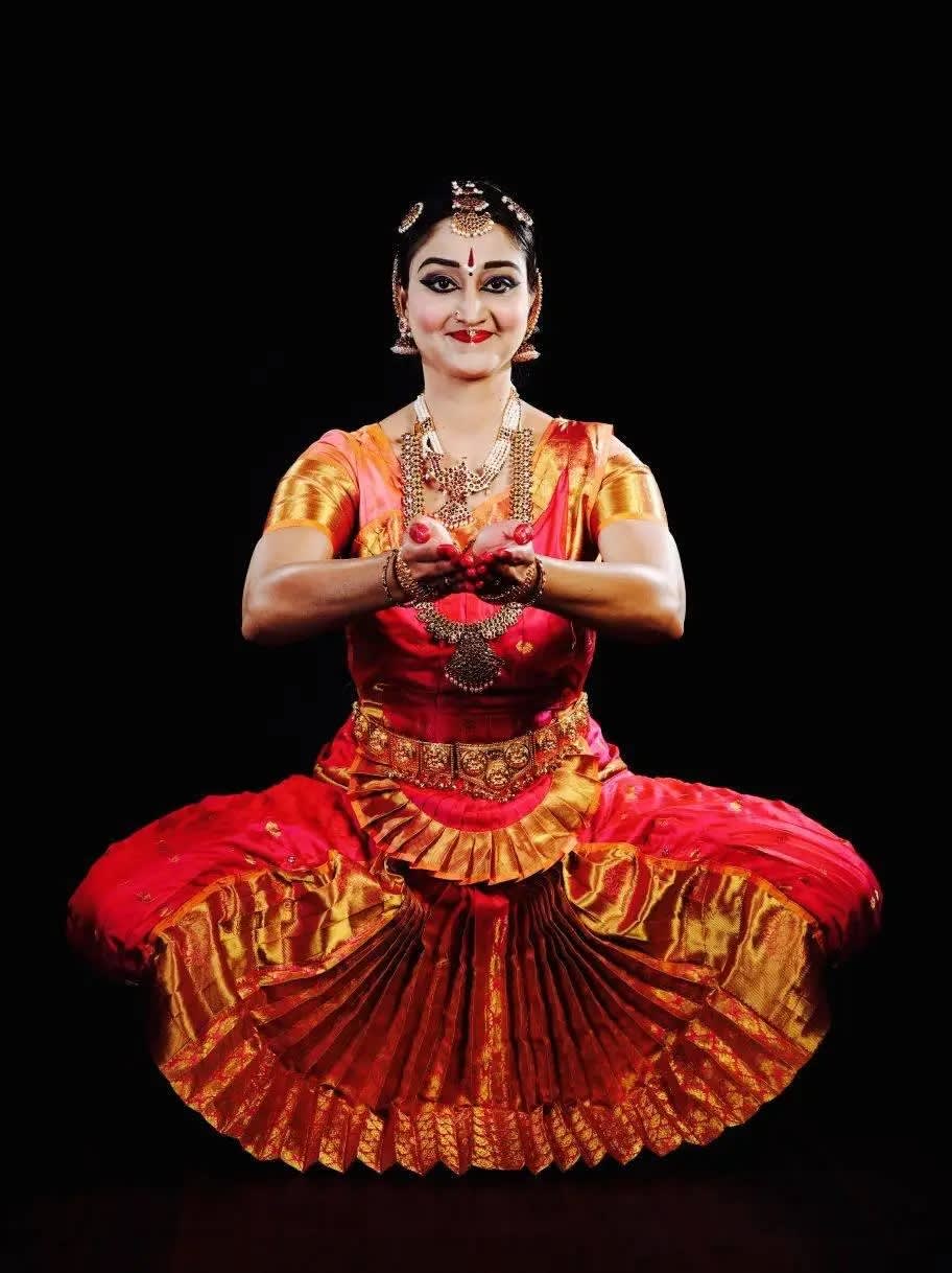 Dancer pose 3