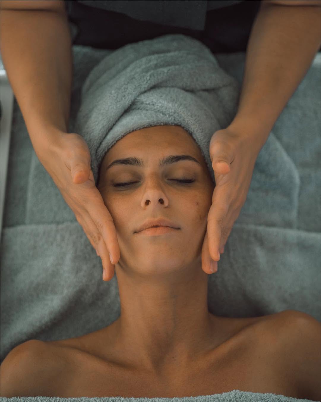 NOUS SPA Santorini 4