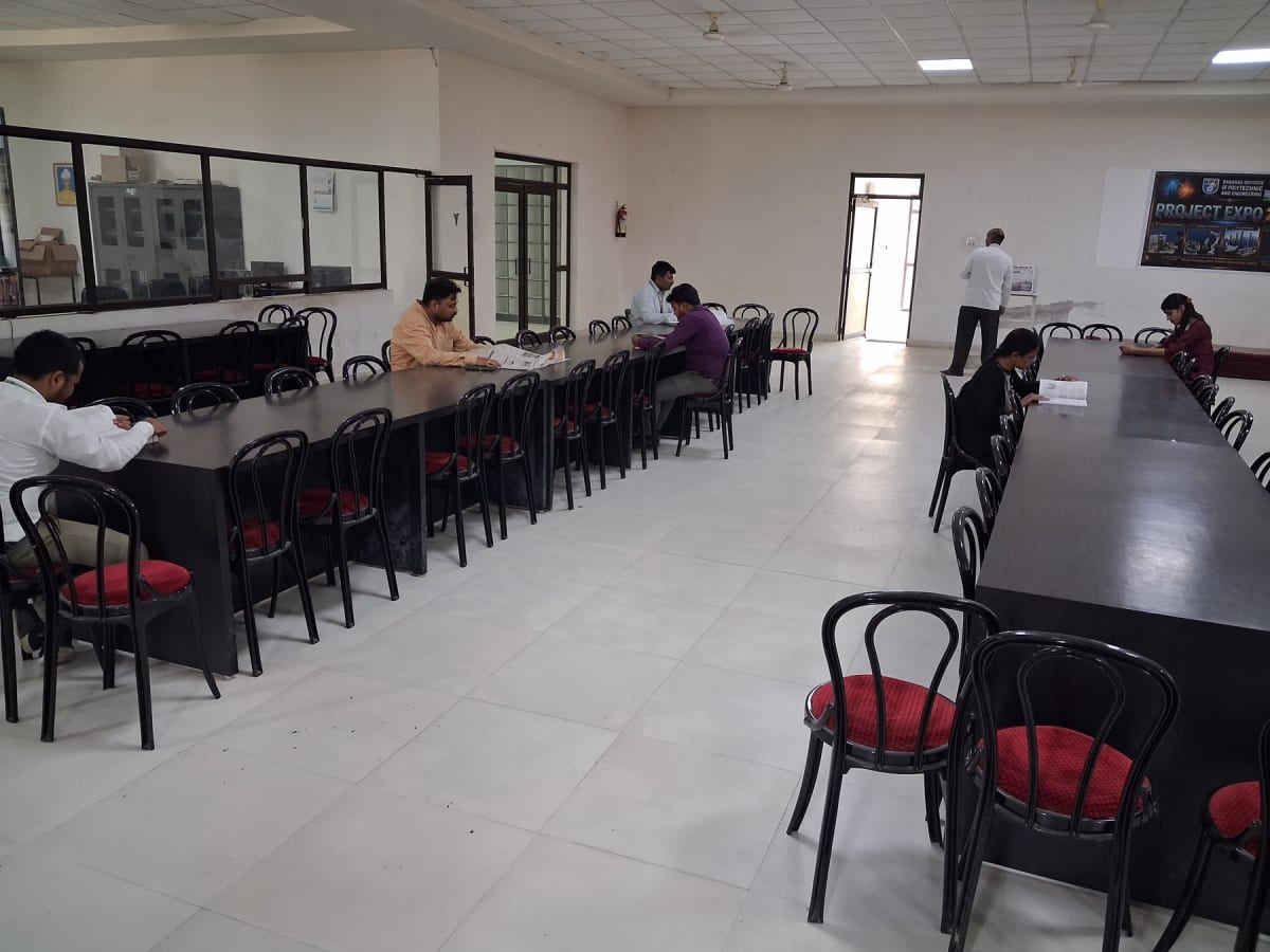 BIPE library — quiet study corner