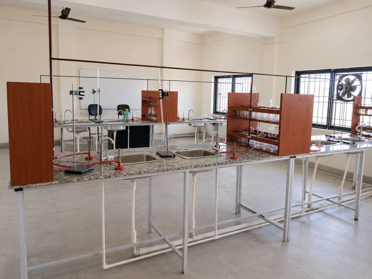 Chemistry Lab for Dairy Engineering Students