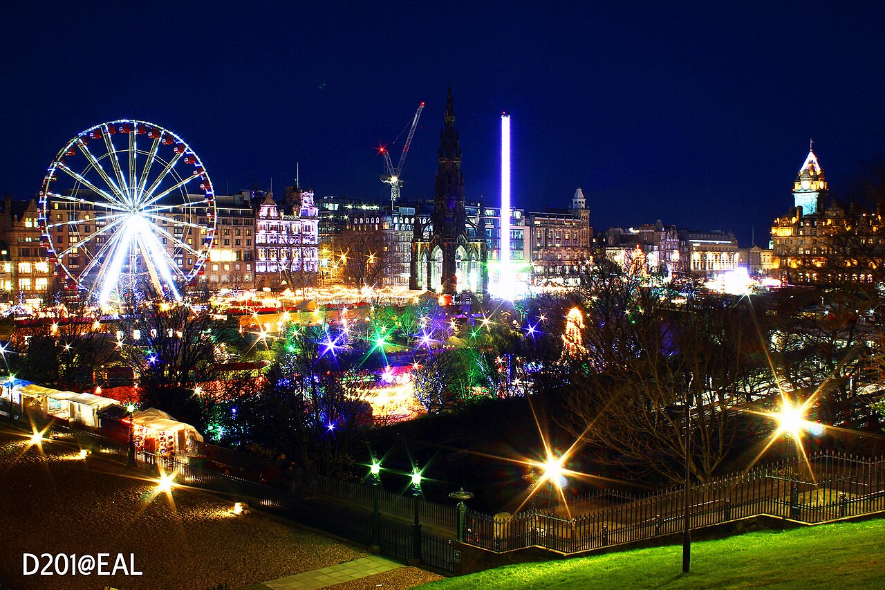 edinburgh Christmas market, photographed in 2015
