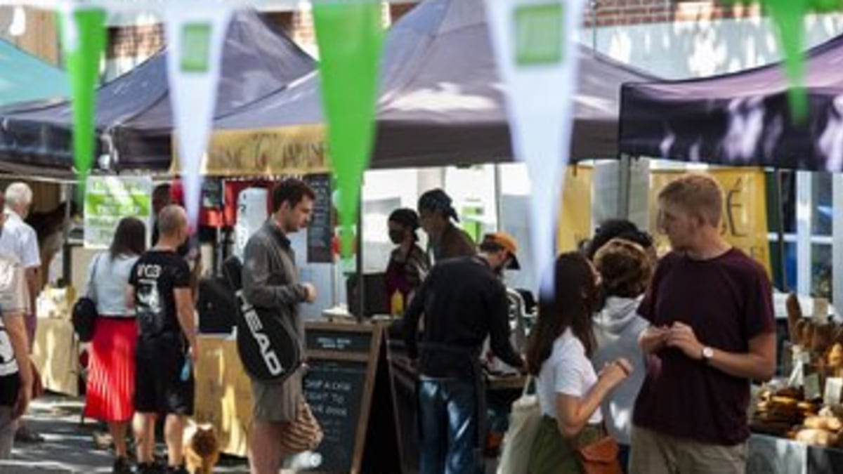 High Street Kensington Farmers' Market — food market in Kensington