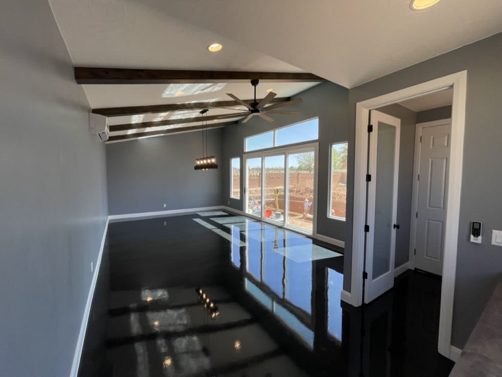 chandlercustomhomes/Pool House Addition/FECE5244-5B89-49CA-99C8-FBAEA68D3E2A_1_105_c_gv47vk