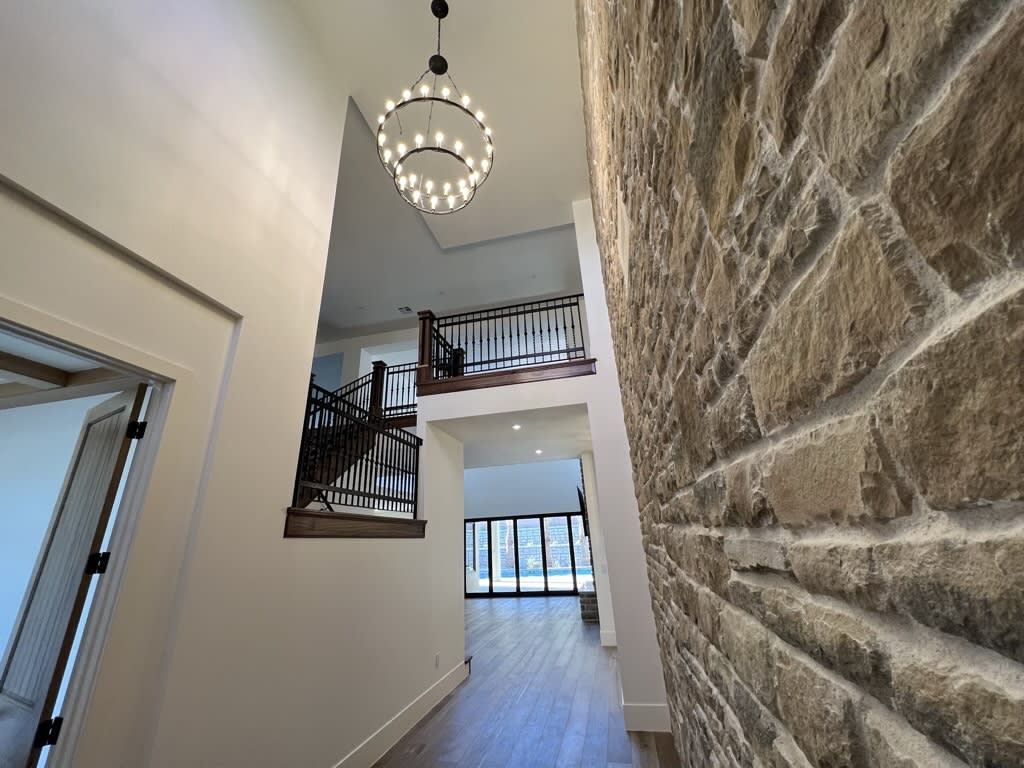 chandlercustomhomes/Maple Estates/1347D51E-FA0C-4867-BC28-A5F26111E35E_1_105_c_g86p2y