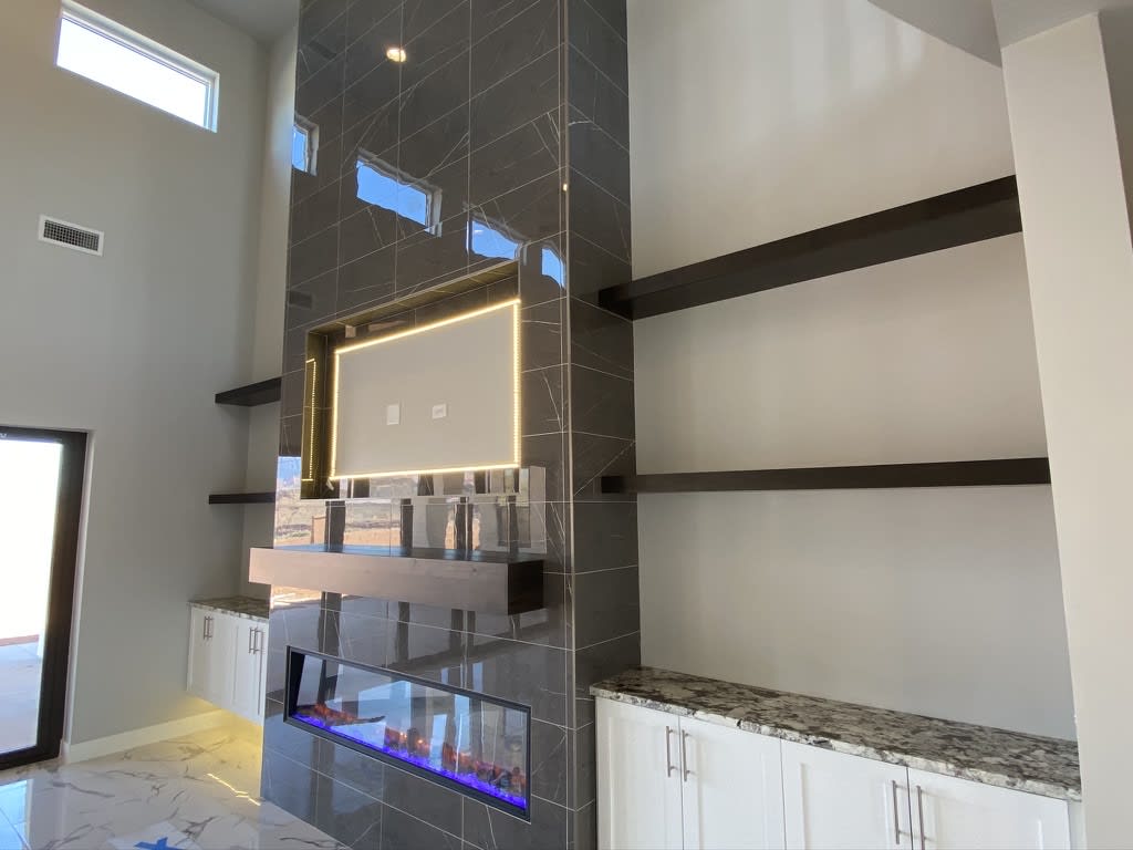 chandlercustomhomes/Scenic Sunrise/5F0C25A8-6C14-49CC-B2D8-958549596F93_1_105_c_jl9s45