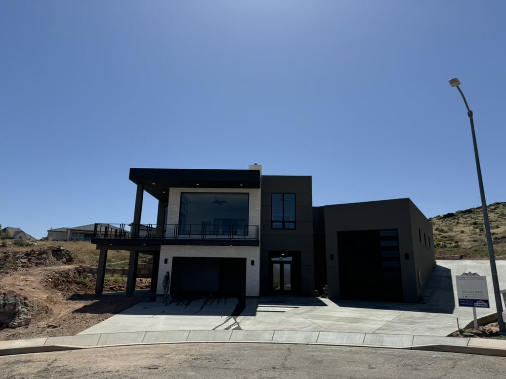 chandlercustomhomes/Zion Vista/D447ADFD-A413-4E22-993F-A364D7A92DFB_1_105_c_a41tdg