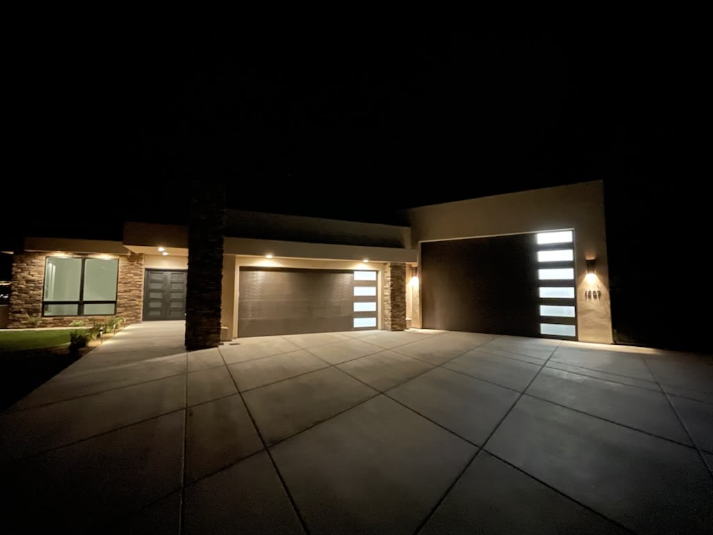 chandlercustomhomes/Stonecliff/8487CB58-2784-4F51-9280-F1961F9A7331_1_105_c_udpdh7