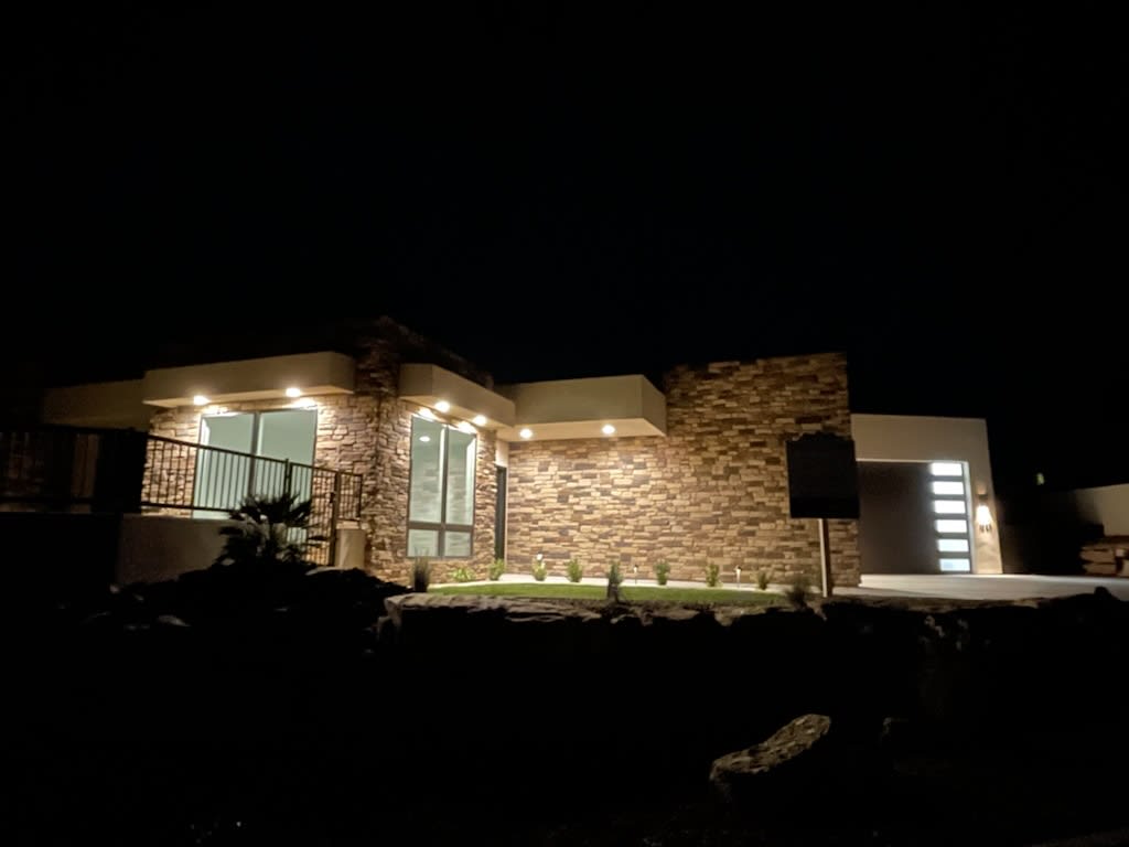 chandlercustomhomes/Stonecliff/0114C351-1178-4860-A59F-DCE6468BD75A_1_105_c_uo7tcz