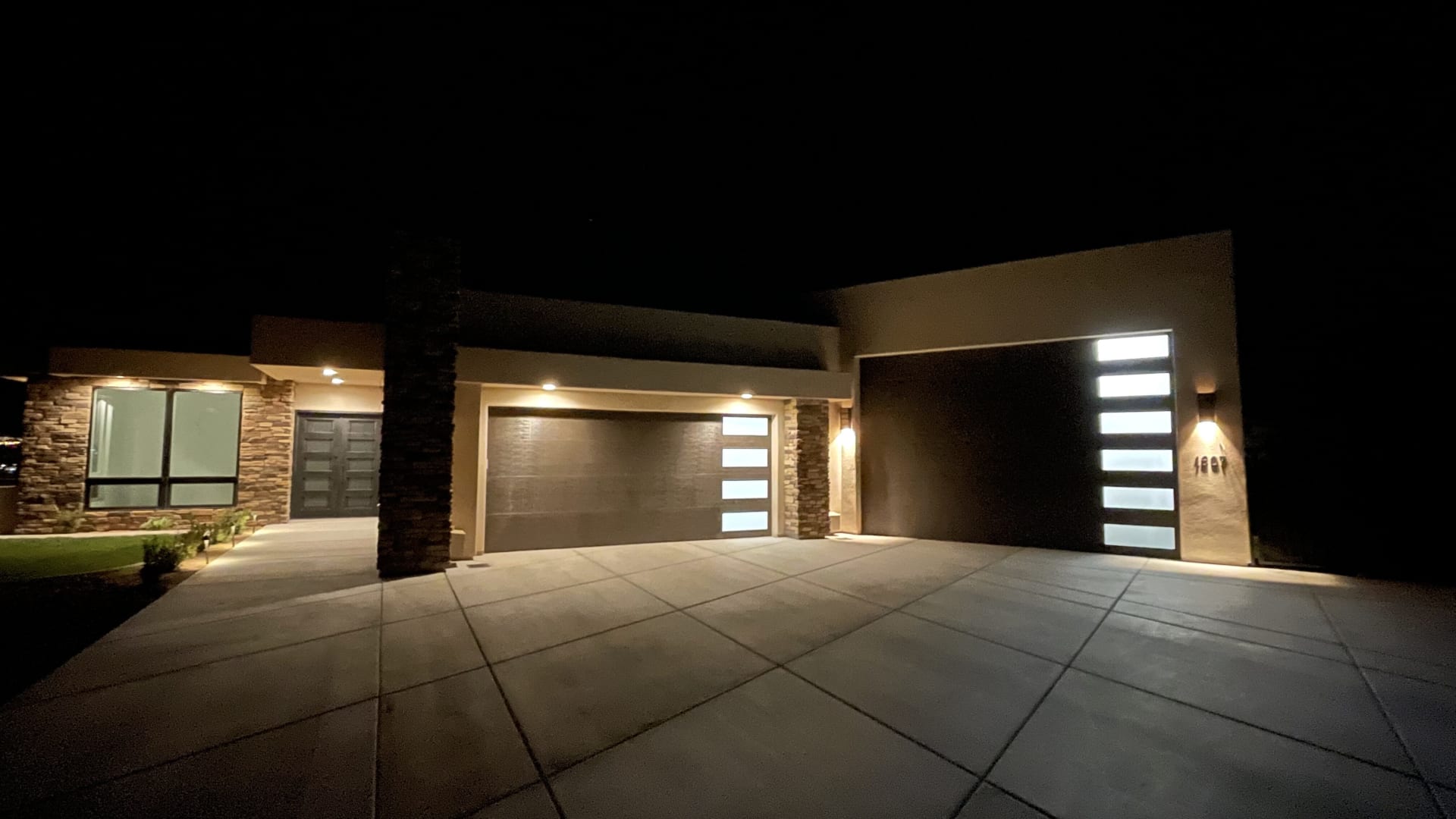 chandlercustomhomes/hero_carousel/processed/IMG_8948_ktp13v_njpmks