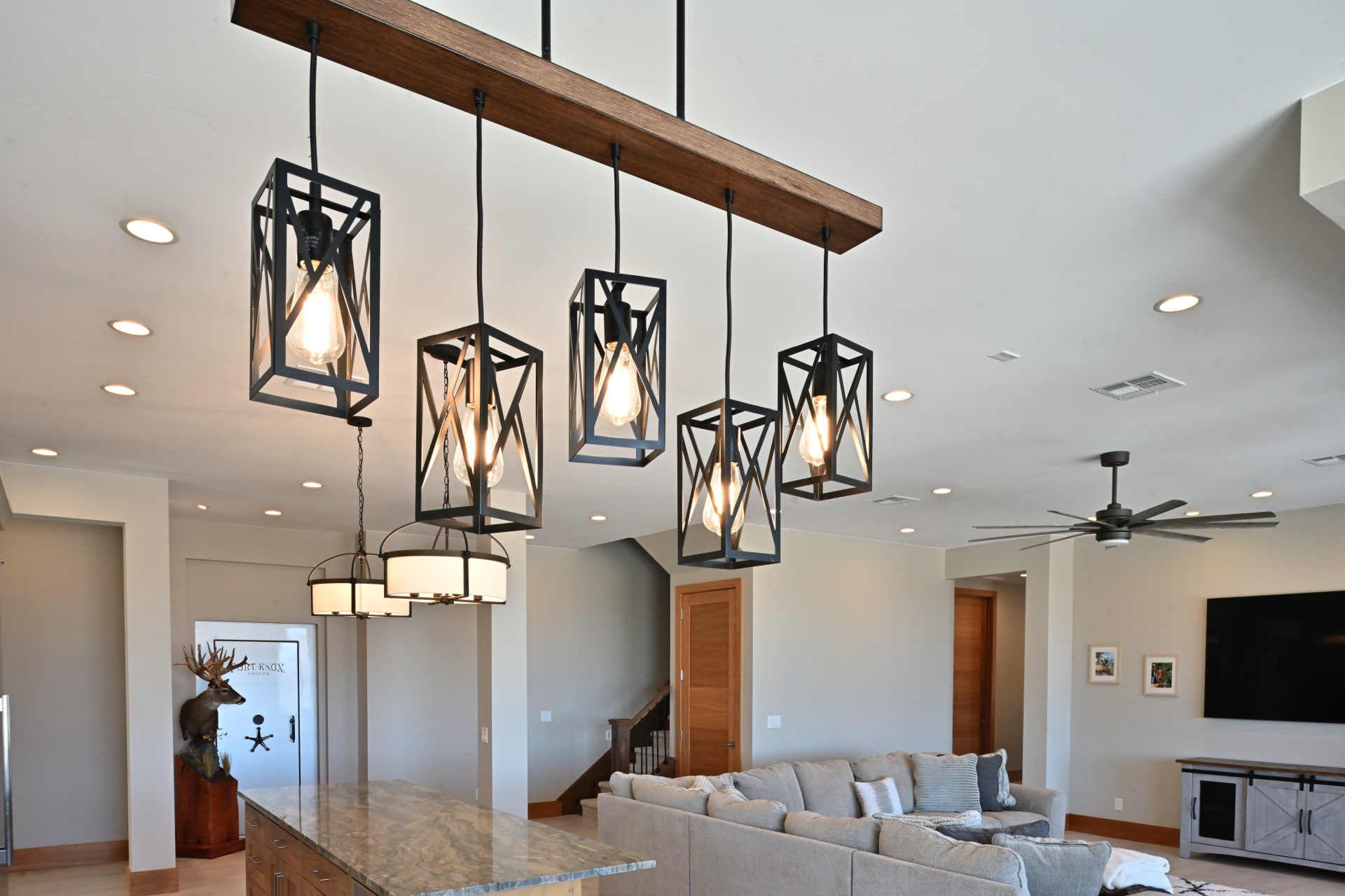 chandlercustomhomes/1607_n_harvard_dr/DSC_2738_m8qrph