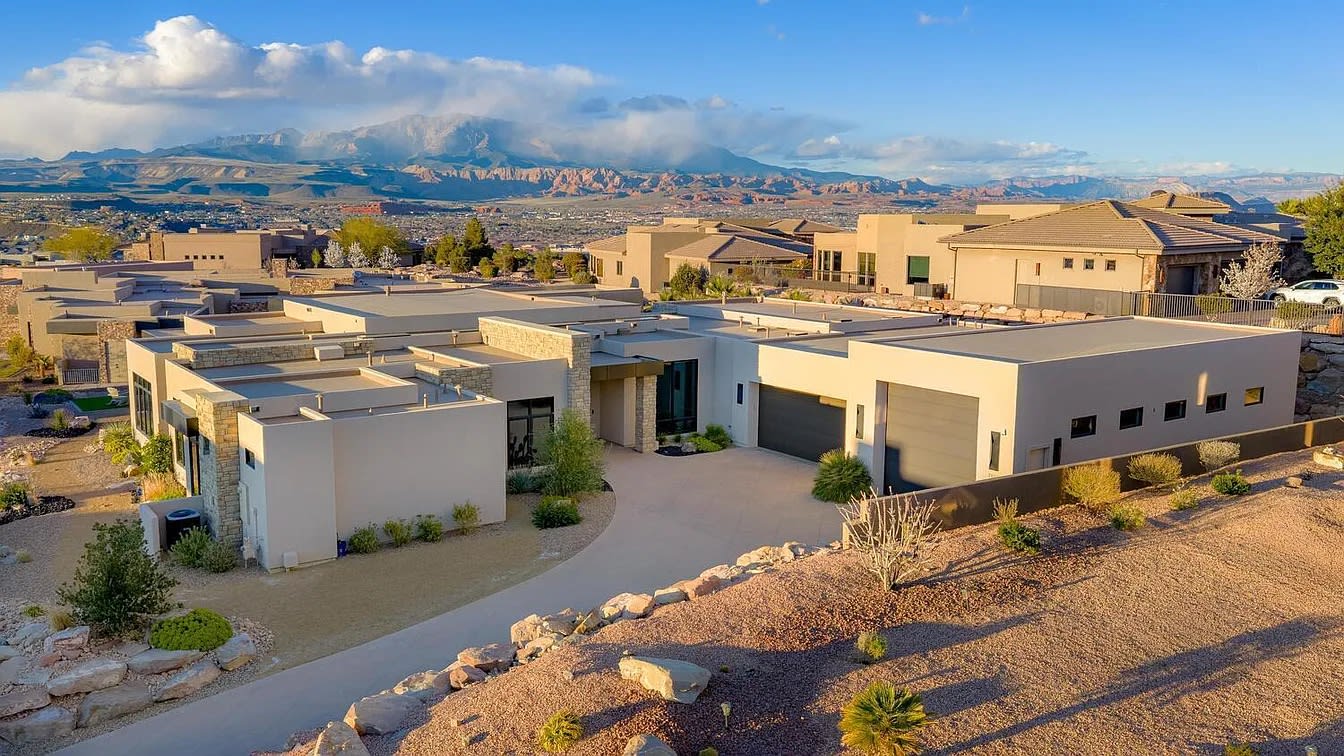 chandlercustomhomes/stonecliff_pinnacle/IMG_7660_uzakac