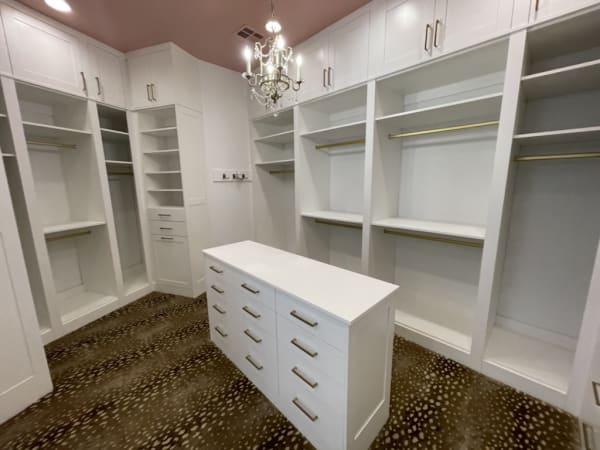 chandlercustomhomes/Stonecliff/0C72324B-0B37-4975-A6C0-4AA1E85E9056_1_105_c_upvs6o