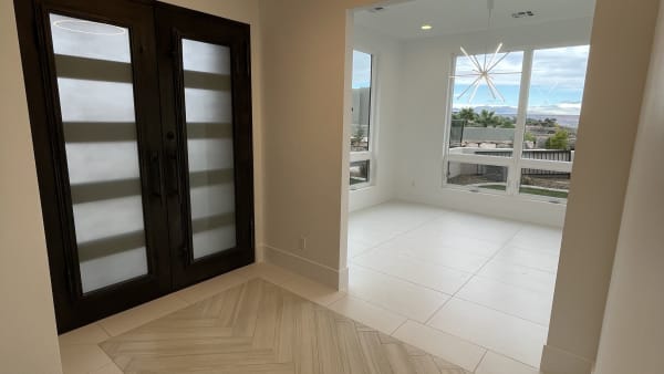 chandlercustomhomes/hero_carousel/processed/IMG_8786_e65dv2_adzhhw