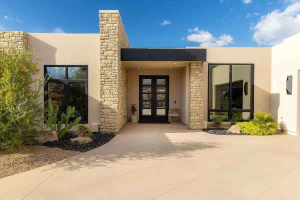 chandlercustomhomes/stonecliff_pinnacle/IMG_0325_vkrjkc