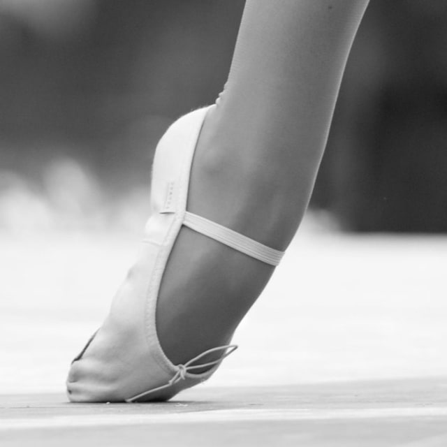 Yisbell Escuela de Danza dance school