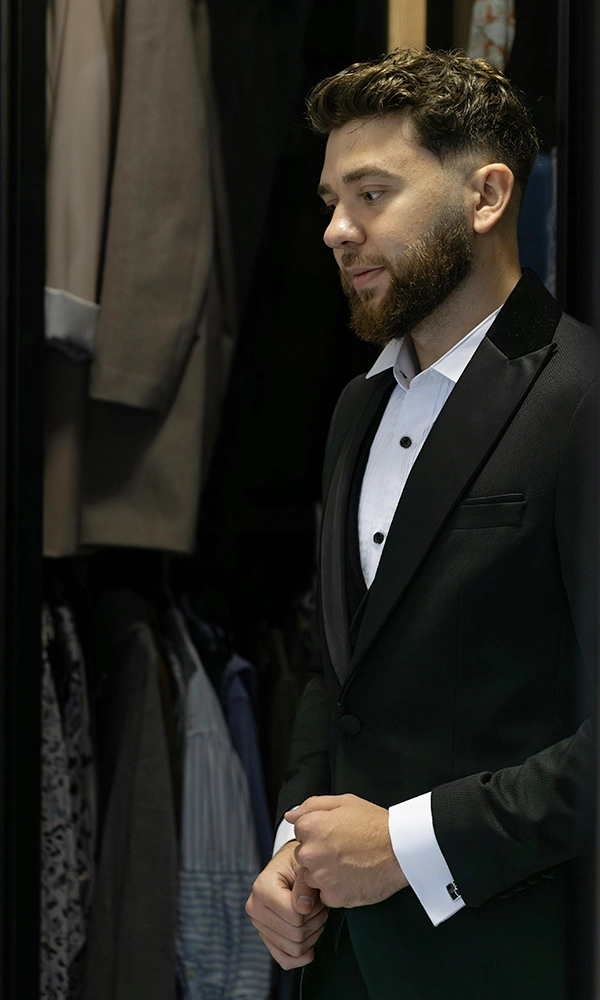 Classic Peak Lapel Dinner Suit