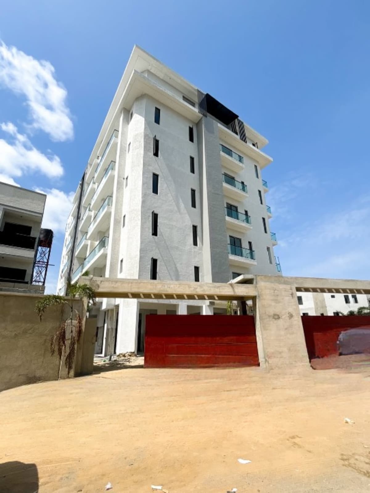 One bedroom apartment with bq (825lekkip1)