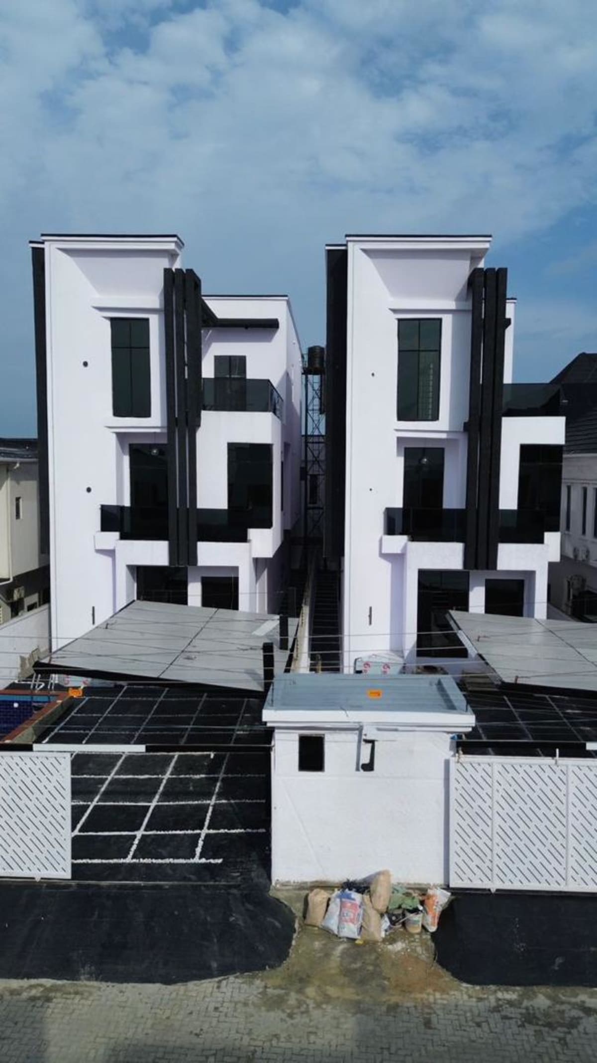 Premium five bedroom fully detached duplex (27orchid)