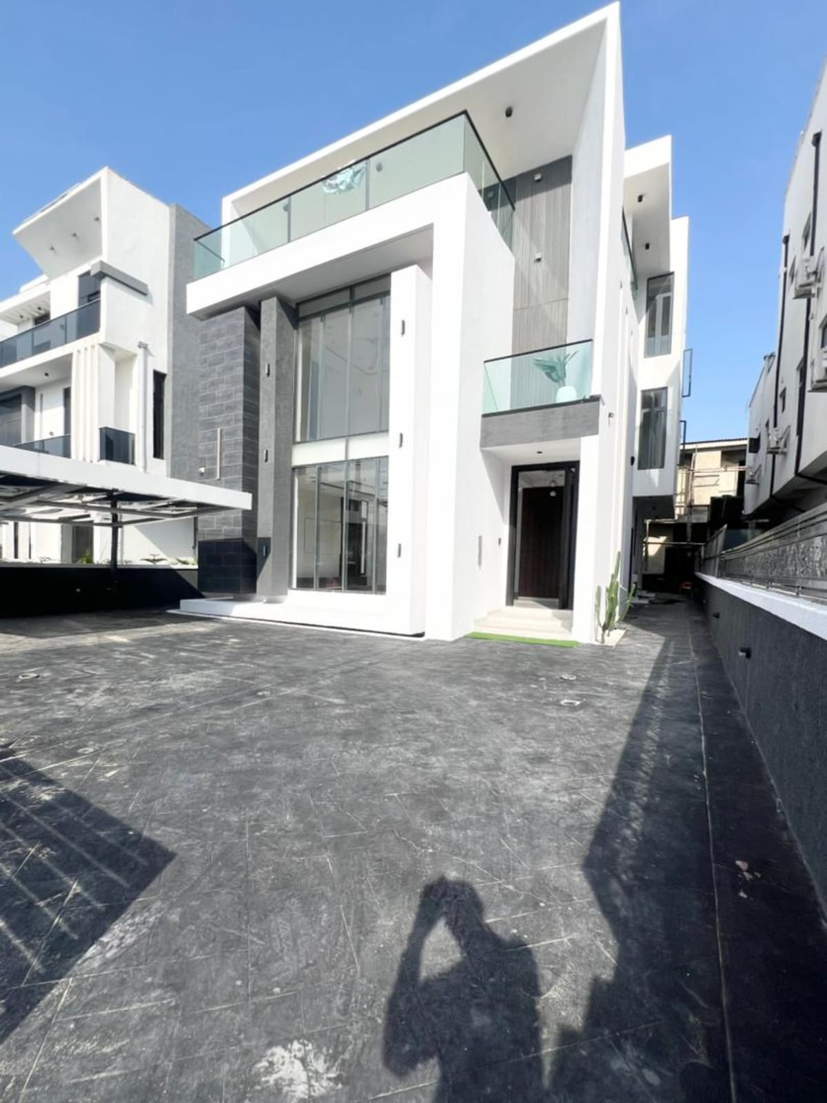 Five bedroom detached duplex (207ikota)