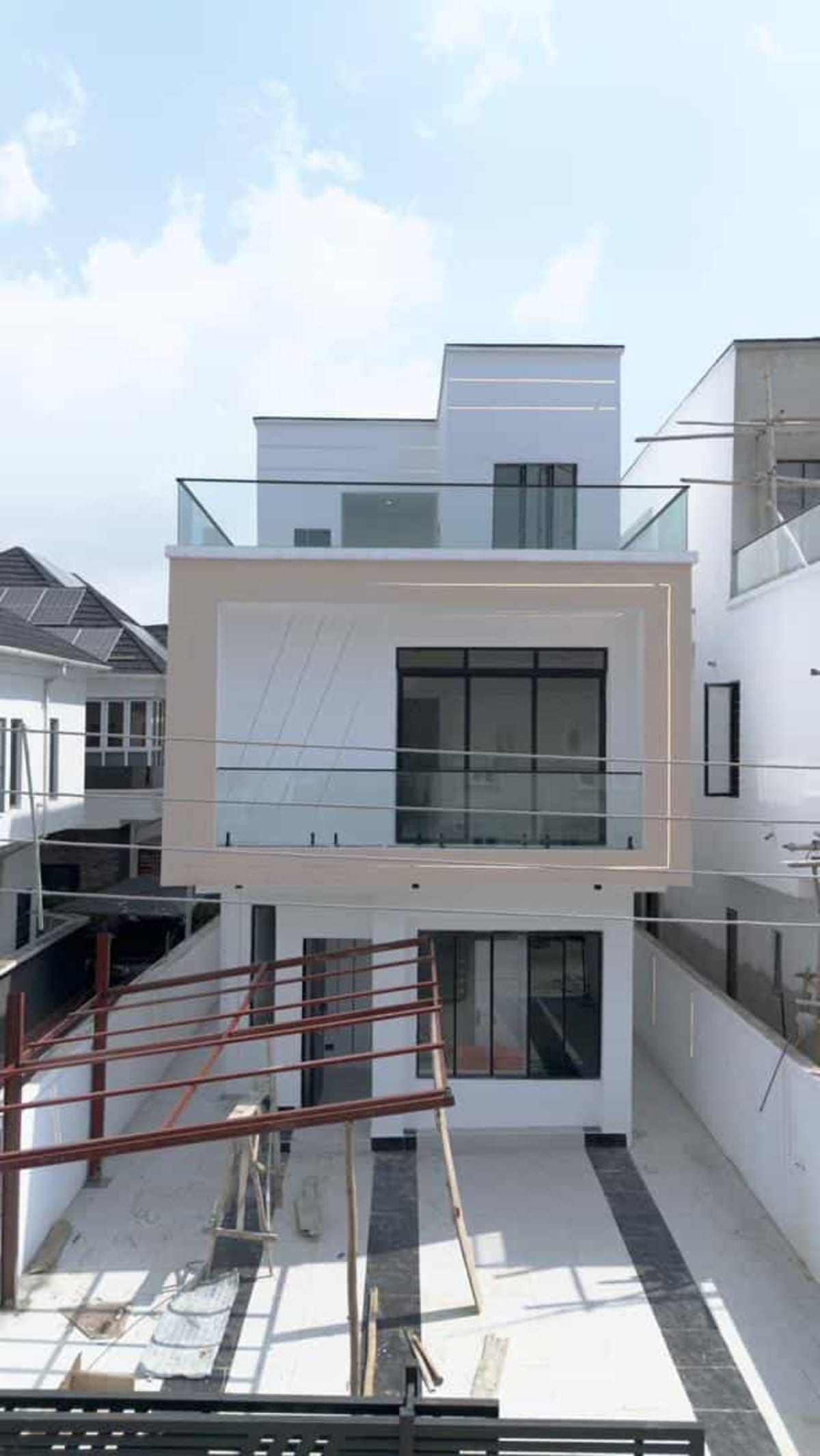 Contemporary five bedroom detached duplex (349lekki)