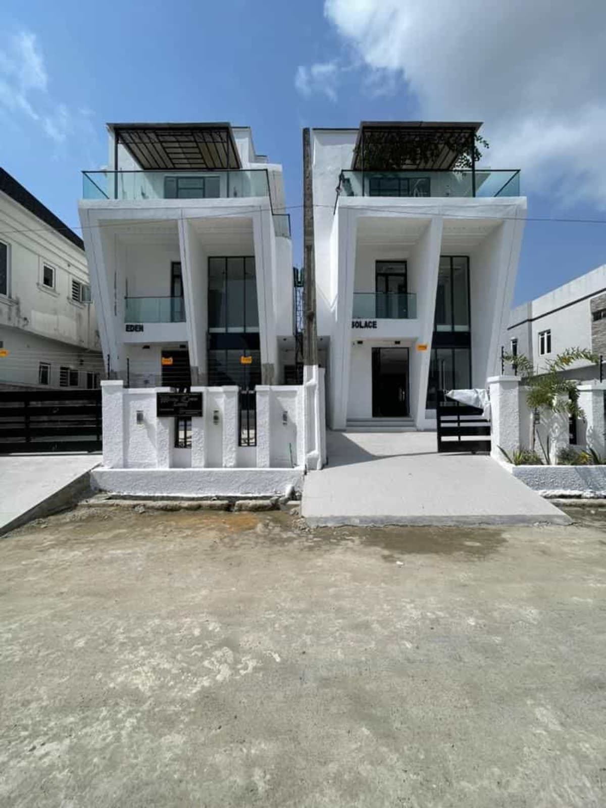 Newly built five bedroom detached duplex (384ajah)